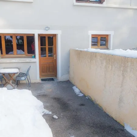 Au Coeur Des Ecrins Apartment *